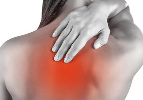 后背疼痛是什么原因 后背疼痛是什么原因女性左边疼
