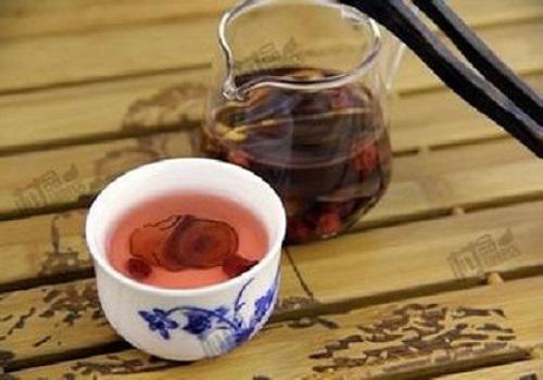 杜仲和什么泡酒好（用什么酒泡杜仲好）