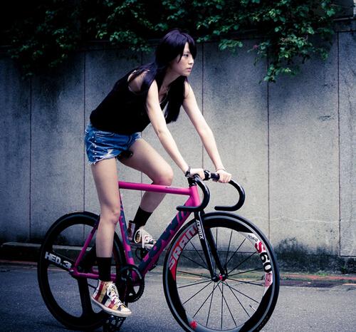 骑自行车减肥多久见效 自行车运动减肥多久见效