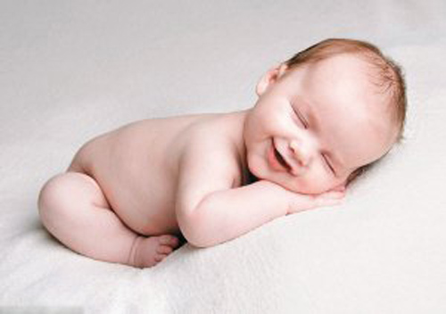 宝宝睡觉老是惊醒怎么回事 宝宝睡觉老是惊醒是什么原因