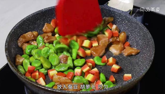 蚕豆炒鸡丁做法 蚕豆炒鸡丁