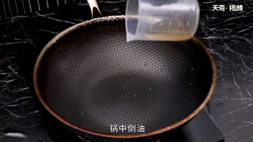 油焖大虾怎么做 油焖大虾做法是什么