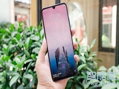 中兴Axon10Pro怎么更换锁屏壁纸