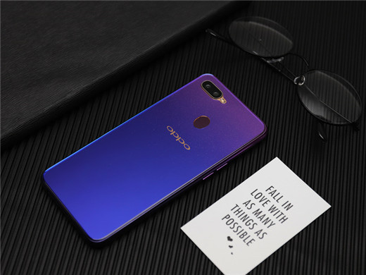 oppoa7x有闪充吗