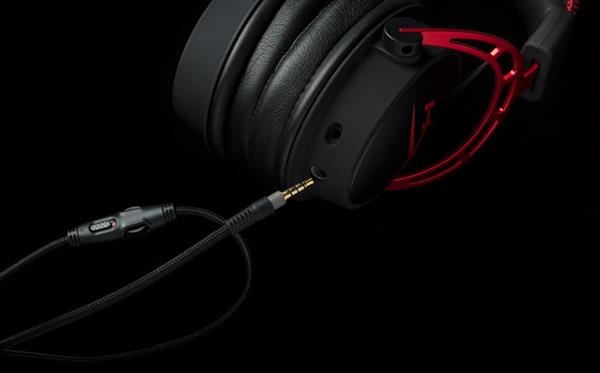 HyperX Cloud Alpha在PS4上怎么使用