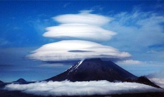 云崩是什么自然现象 云崩是属于什么自然现象