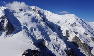 阿尔卑斯山脉最高峰 阿尔卑斯山脉最高峰是哪一座