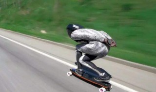 滑板减速方法 滑板怎么减速