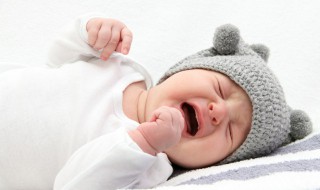 婴儿哭该怎么做 孩子哭闹时应该怎么做