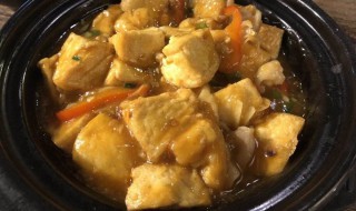 豆腐焖咸鱼煲的方法 咸鱼豆腐煲的做法