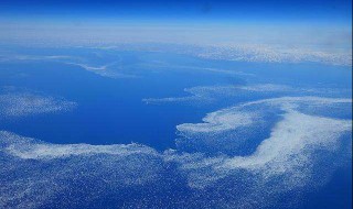 白令海峡是哪两个大洲的分界线 关于白令海峡的介绍