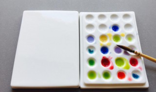 水粉调色盘的使用方法 水粉的调色小教程