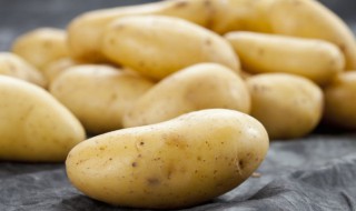 土豆是否应该存放在干燥阴凉处 土豆放置在潮湿