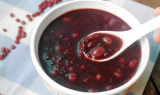 黑米红豆粥的功效与作用 薏米黑米红豆粥的功效与作用