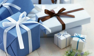 包装礼物盒的方法 包装礼物盒的方法步骤 正方形盒子