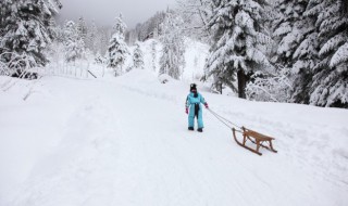 适合雪景发朋友圈配一句话说说 适合雪景发朋友圈配一句话说说图片