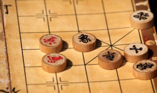 象棋盖马三锤走法（象棋盖马三锤怎么走）