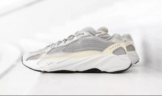 700椰子鞋带系法 yeezy鞋带系法700