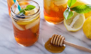 蜂蜜水的作用与功效与禁忌（枇杷蜂蜜水的作用与功效与禁忌）