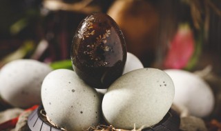 皮蛋怎么做没有石灰味和碱味 皮蛋怎么做没有石灰味和碱味的