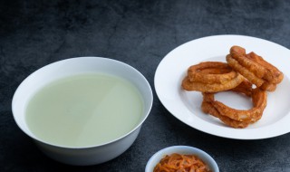 北京喝豆汁的方法 北京豆汁喝了有什么好处