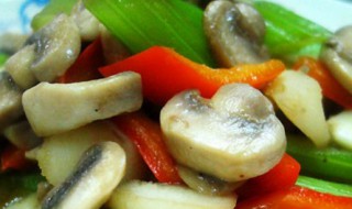 西芹炒蘑菇的做法 西芹炒蘑菇的做法大全芹菜拌花生米