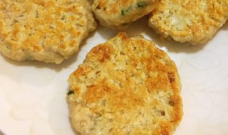 藕饼该怎么做好吃（藕饼怎么做好吃又简单）