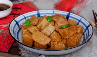 酱香冻豆腐怎么做（酱冻豆腐的做法）