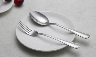 不锈钢餐具第一次用该怎样清洗 不锈钢餐具第一次使用怎么清洗