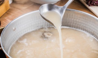 火锅怎么做汤白 火锅白汤的制作方法简单