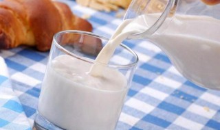 脱脂牛奶和生牛乳的区别 2022年央视十大放心奶粉排行