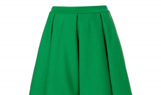 绿色裙子配什么颜色外套 绿色裙子配什么颜色外套好看图片女