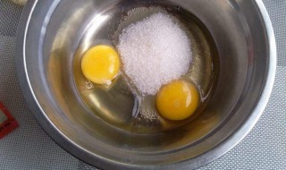 煮好的鸡蛋放白糖有什么作用 煮鸡蛋放白糖会中毒吗