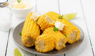玉米糁和什么一起煮粥 玉米糁冷水下锅还是热水