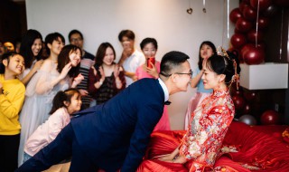 父母给新婚孩子祝福语（父母给新婚孩子祝福语大全）