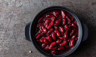 红豆和赤小豆能一起吃吗 红豆和赤小豆能一起吃吗功效