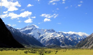 世界上最长的山脉是什么 世界上最长的山脉是什么山脉英语