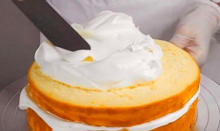 奶油蛋糕简单制作方法 奶油蛋糕简单的做法