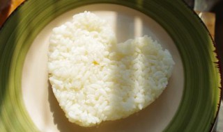 如何制作东北爱心米饭 如何制作东北爱心米饭的做法