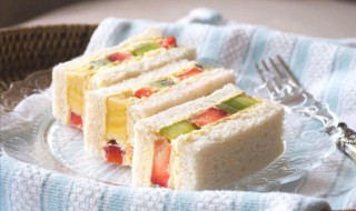 糖果三明治做法窍门 水果三明治的做法