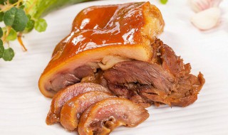 卤猪头肉做法和配方 卤猪头肉做法和配方、操作简单,学会开店