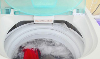 呢子衣服可以用洗衣机洗吗（呢子能洗吗）