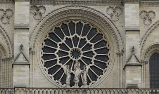 巴黎圣母院的简介 巴黎圣母院的简介视频