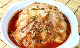 四川蒜泥白肉搭配什么配菜好吃 四川蒜泥白肉搭配什么配菜好吃一点