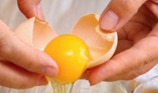 蛋清面膜的做法和功效（蛋清面膜的做法和功效图片）