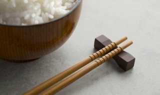 家里使用的木制或者竹制筷子最好怎么消毒清洁 筷子怎么清洁最好