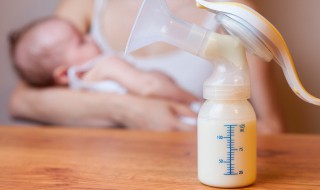 母乳喂养宣传日宣传标语 母乳喂养宣传日海报