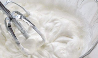 纯牛奶打发奶油的方法 纯牛奶打发奶油的方法视频