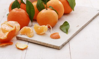 自制橘子糖水罐头的小妙招 自制橘子糖水罐头的小妙招视频