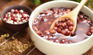 赤小豆薏米汤的做法 赤小豆薏米汤的做法和功效